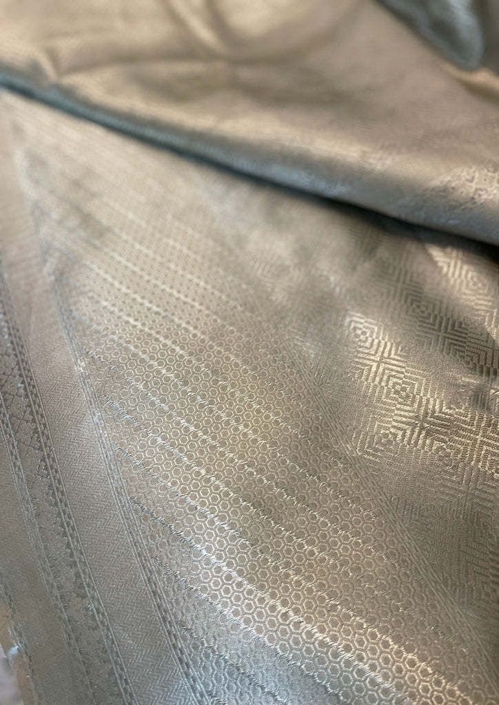 signature bridal banarasi saree in grey tone silver Jeri Woven