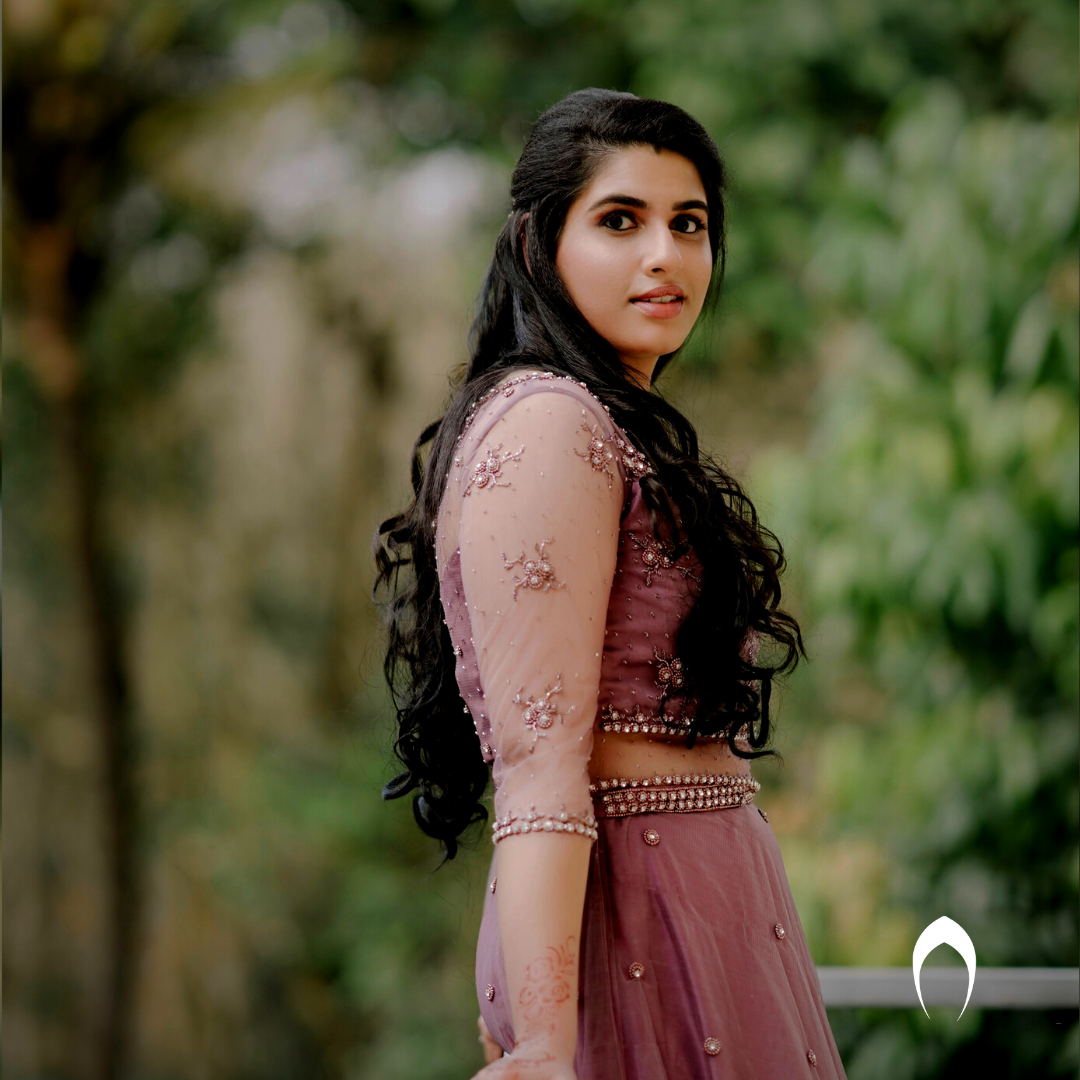 Signature bridal deep Mauve Hand Embroidered Lehenga On Net