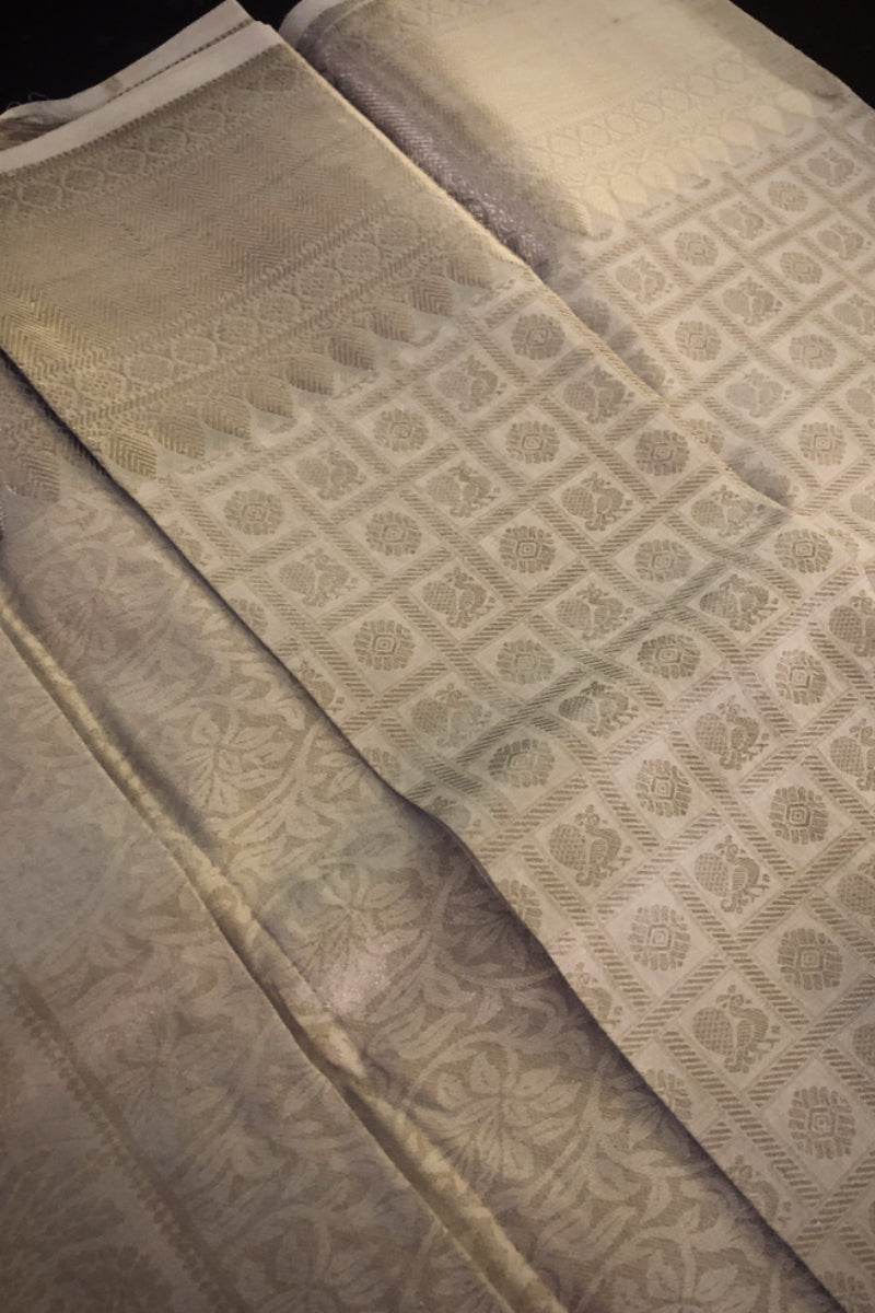 Signature bridal White Kanjivaram Saree with Silver Weaving