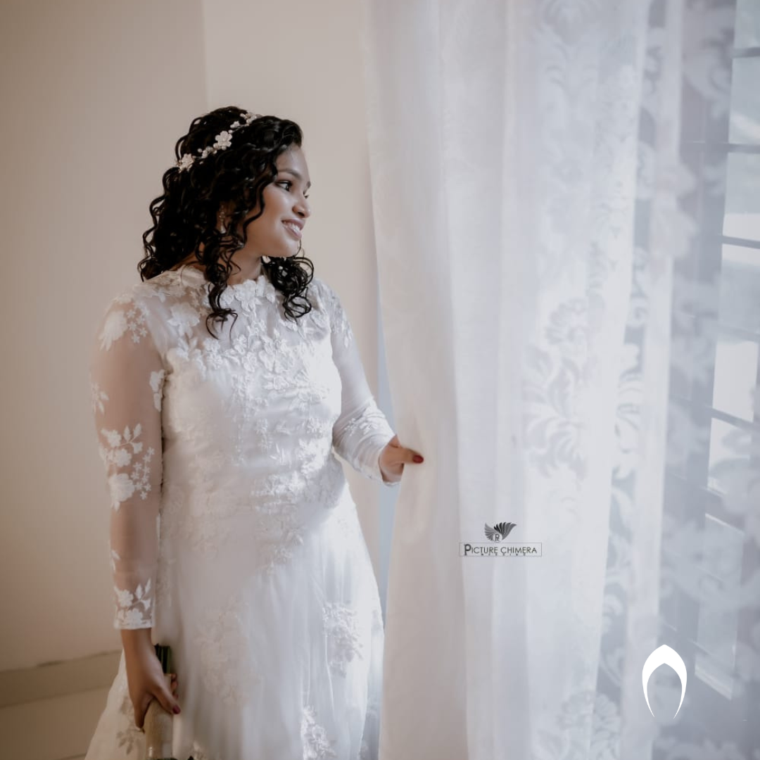 Signature  Christian bridal Tapered A Line Gown In Organza carried By Bride Shelmy