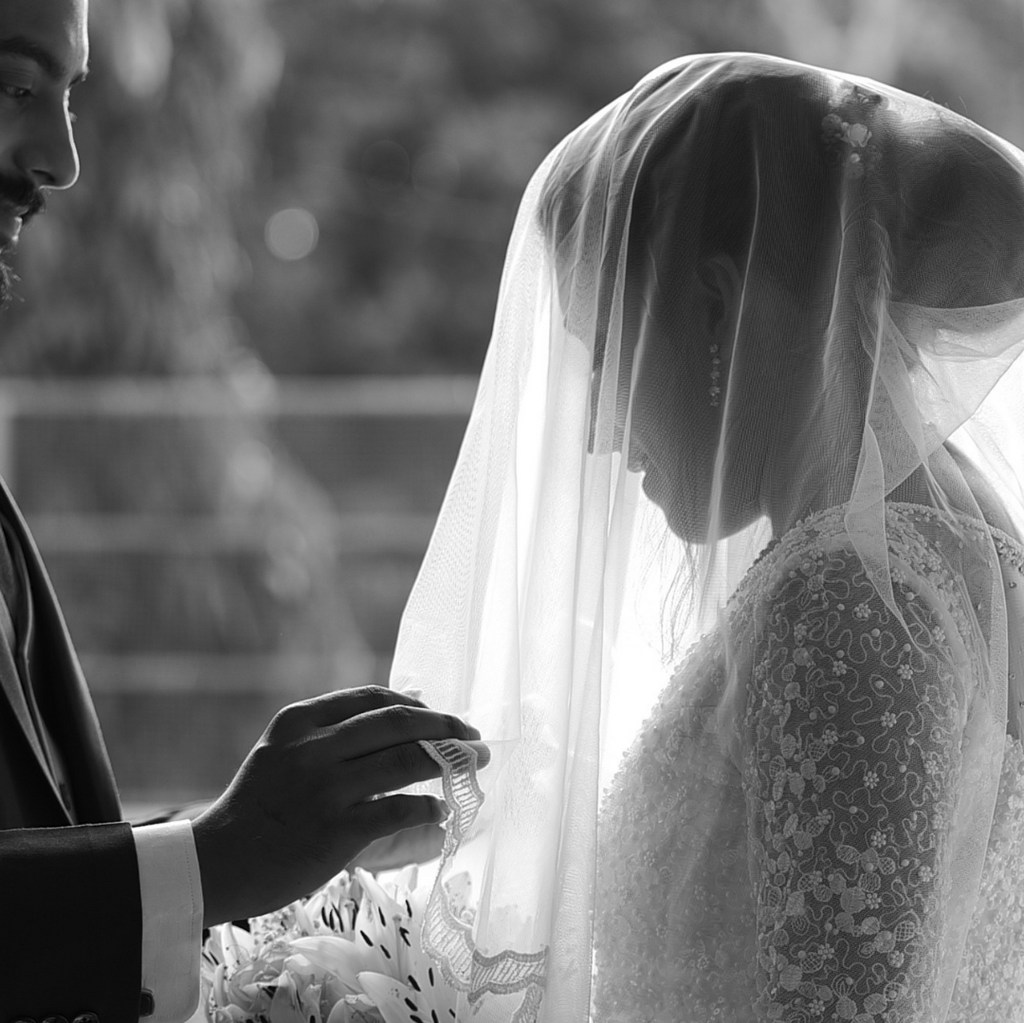 Wedding Day - Tips to walk down the aisle!