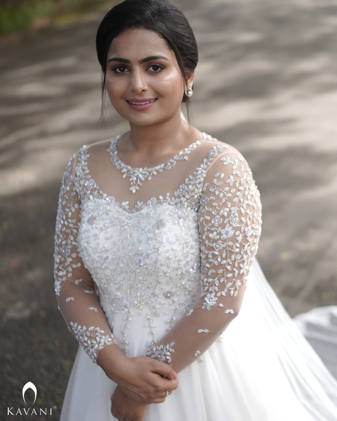 3,781 Likes, 3 Comments - Brides Of Kerala (@bridesofkerala) on Instagram: “ Bride Sruthi .… | Indian party wear gowns, Designer party wear dresses,  Long gown design