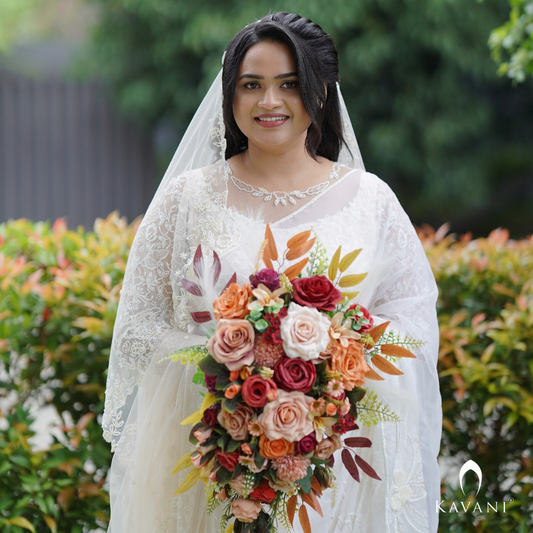 Our bride stephy in her stunning and elegant looking bridal saree and with beautiful hand embroidery and embellished 3D work