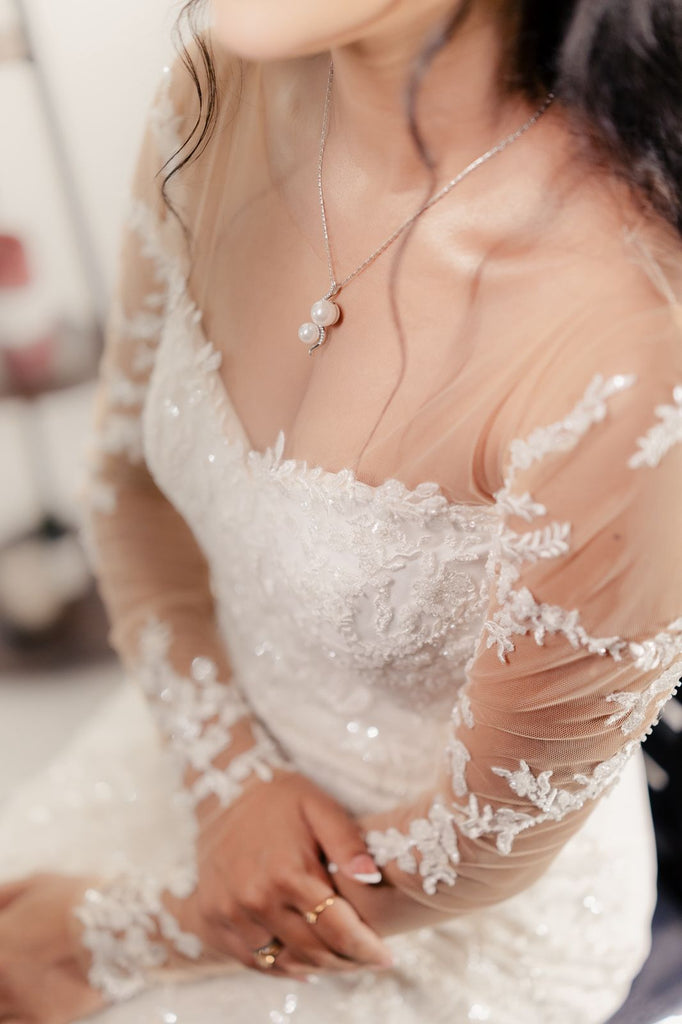 Mermaid Cut Lace Wedding Gown with Appliqué Embellishments