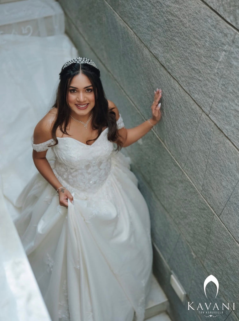 Enchanted Princess Ball Gown Wedding Dress with Floral Embroidery