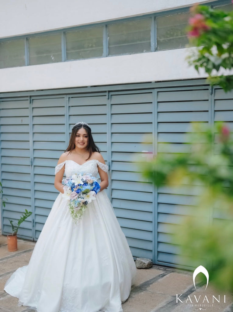 Enchanted Princess Ball Gown Wedding Dress with Floral Embroidery
