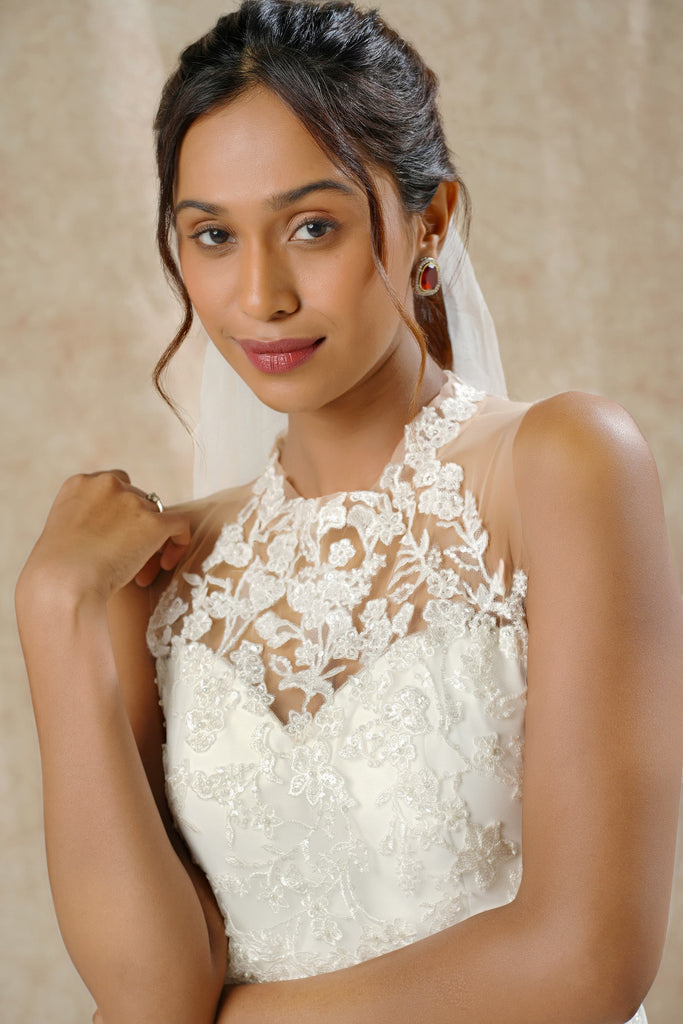 Floral Lace Embellished Sleeveless Halter Neck Mermaid Straight Gown with Long Trail