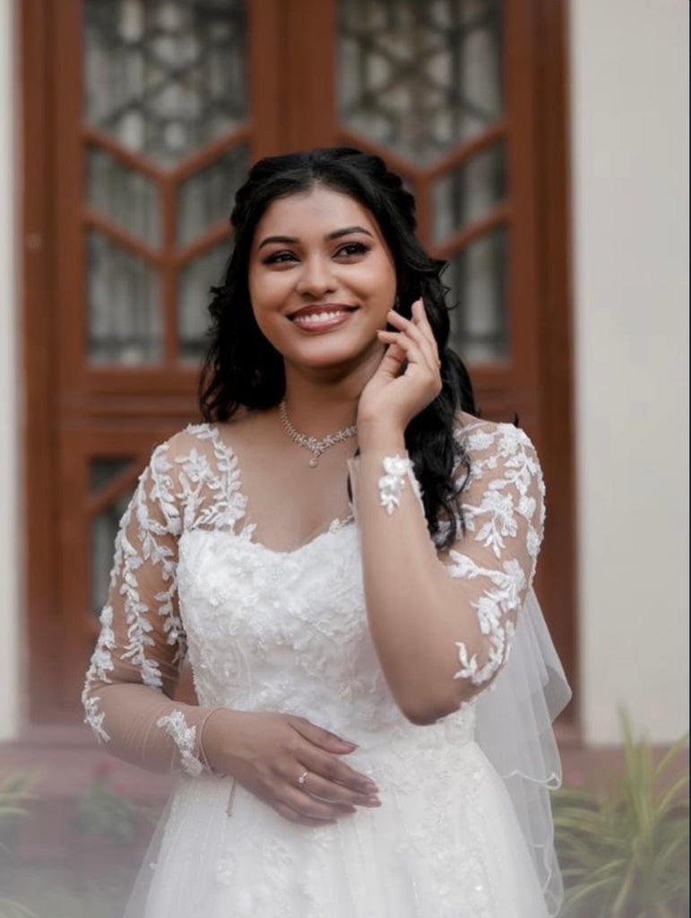 bridal lace gown