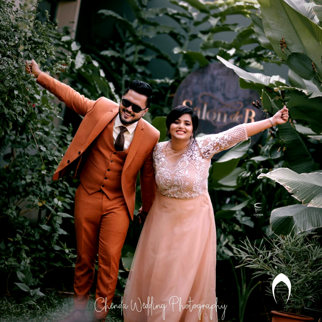 The Story of Vinutana & Harsha - All kinds of the first time in life  sometimes experience with college friends. — WEDDINGSCAPES - Award Winning Wedding  Photography