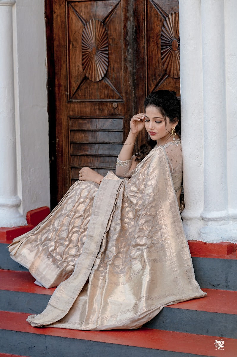 9 Stunning Banarasi Saree Designs For This Wedding Season