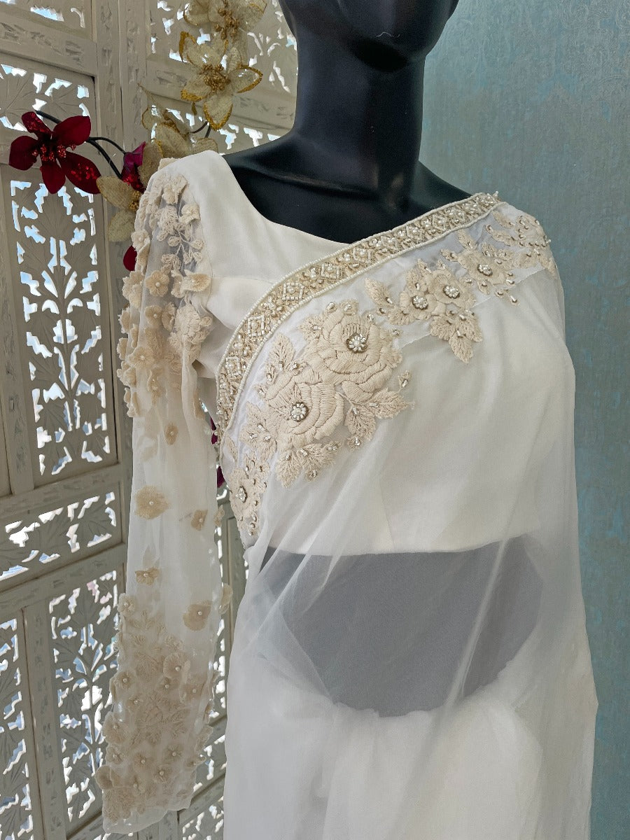Signature Christian Bridal Off-White Saree In Organza With Lace Embroidery